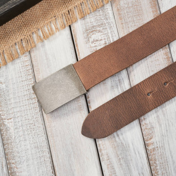 Pasek męski skórzany brązowy vintage z półautomatyczną srebrną klamrą 110 cm Paolo Peruzzi