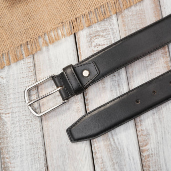 Pasek męski skórzany czarny z klasyczną srebrną klamrą