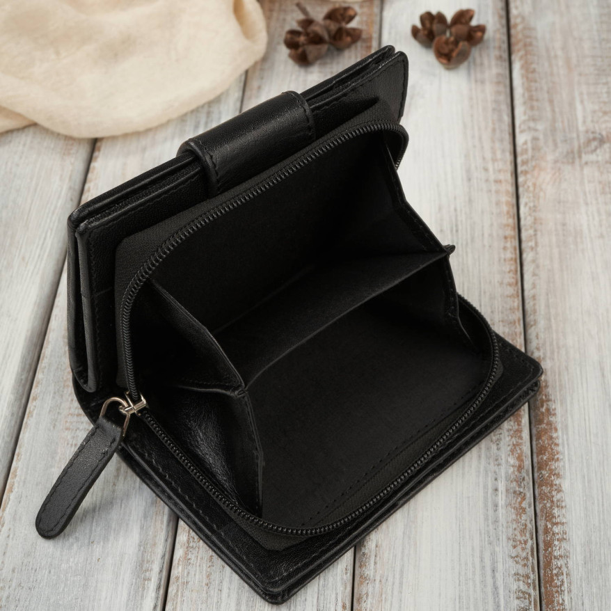 Portfel damski skórzany średni czarny z zabezpieczeniem RFID