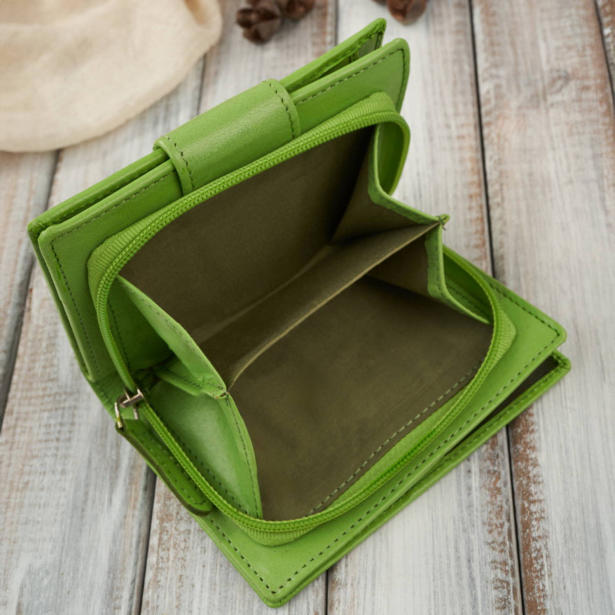 Portfel damski skórzany średni czarny z zabezpieczeniem RFID