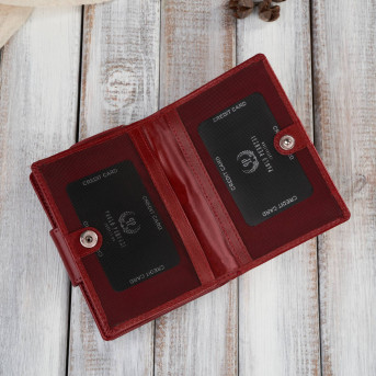 Portfel damski skórzany czerwony średni z zabezpieczeniem RFID