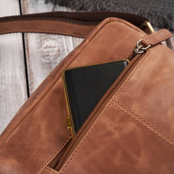 Listonoszka męska skórzana Paolo Peruzzi torba męska na ramię czarna AY-04-HCG