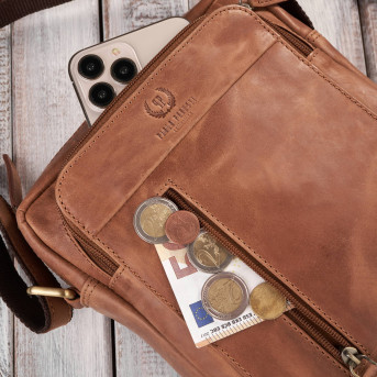 Listonoszka męska skórzana Paolo Peruzzi torba męska na ramię czarna AY-04-HCG