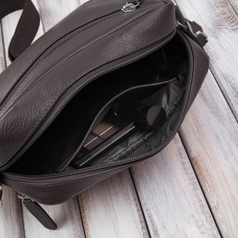 Torebka damska listonoszka skórzana z etui na klucze i drobiazgi brązowa E-34-BR