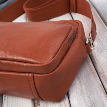 Torebka damska listonoszka skórzana z etui na klucze i drobiazgi koniakowa E-34-CG