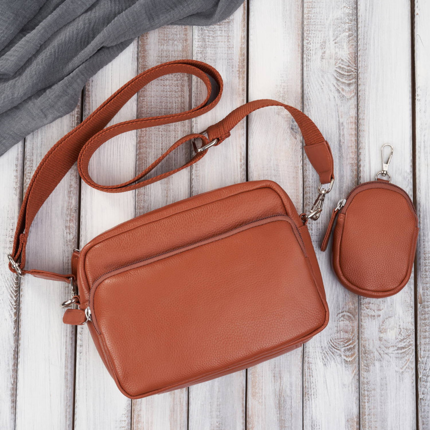 Torebka damska listonoszka skórzana z etui na klucze i drobiazgi koniakowa E-34-CG