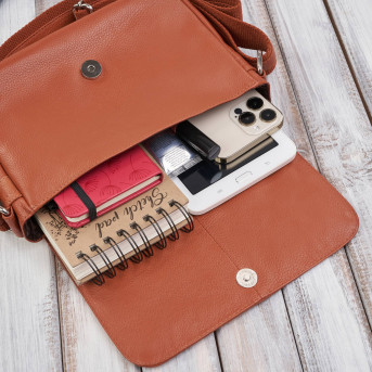 Torebka damska mała listonoszka skórzana na ramię koniakowa E-35-CG