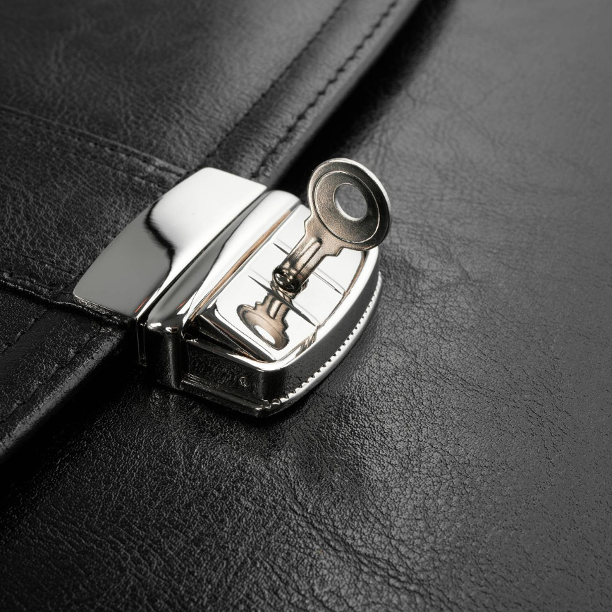 Aktówka męska skórzana do ręki i na ramię elegancka czarna S-42-BL