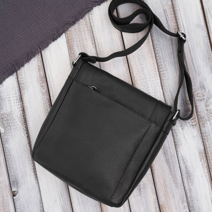 Listonoszka męska klasyczna ze skóry naturalnej czarna Paolo Peruzzi E-31-BL