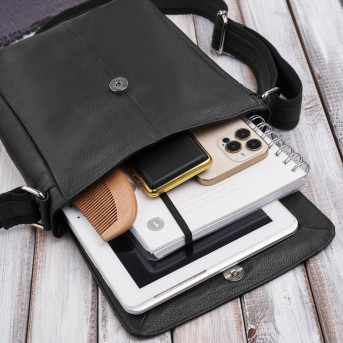 Listonoszka męska klasyczna ze skóry naturalnej czarna Paolo Peruzzi E-31-BL