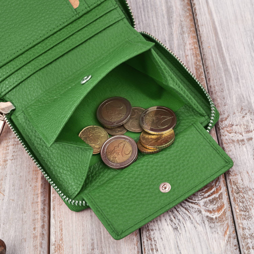 Portfel damski skórzany na suwak zielony RFID Paolo Peruzzi T-139-GB