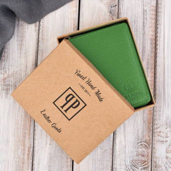 Portfel damski skórzany na suwak zielony RFID Paolo Peruzzi T-139-GB