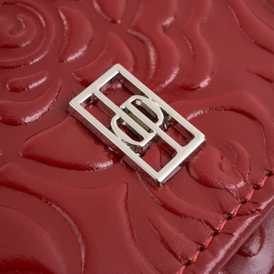 Portfel damski skórzany duży z tłoczeniem w kwiaty czerwony Paolo Peruzzi AL-12-RD