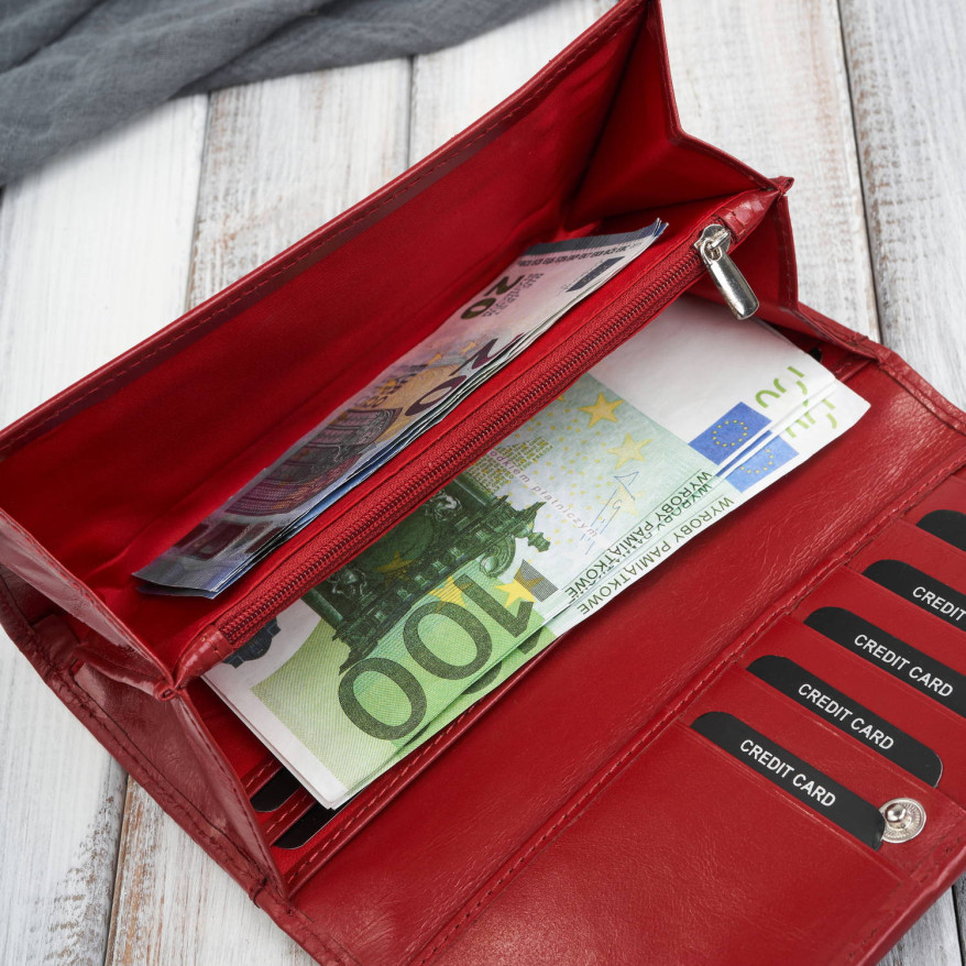 Portfel damski skórzany duży z tłoczeniem w kwiaty czerwony Paolo Peruzzi AL-12-RD