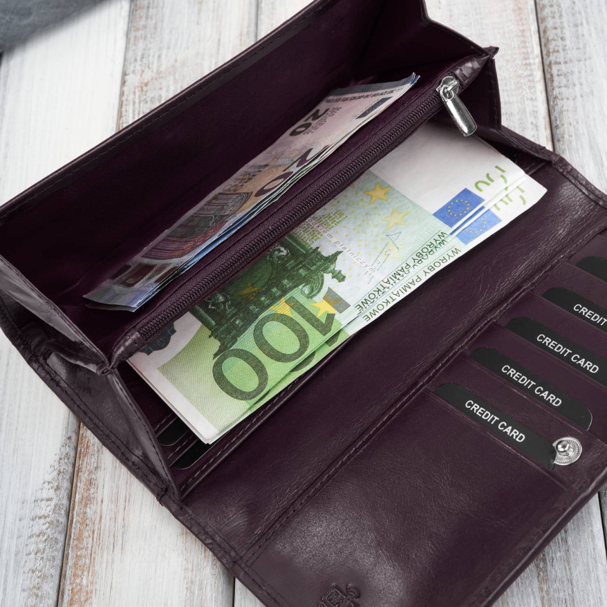 Poziomy portfel damski skórzany w kolorze burgundowym z metalowym logo duży Paolo Peruzzi  AL-12-BGD