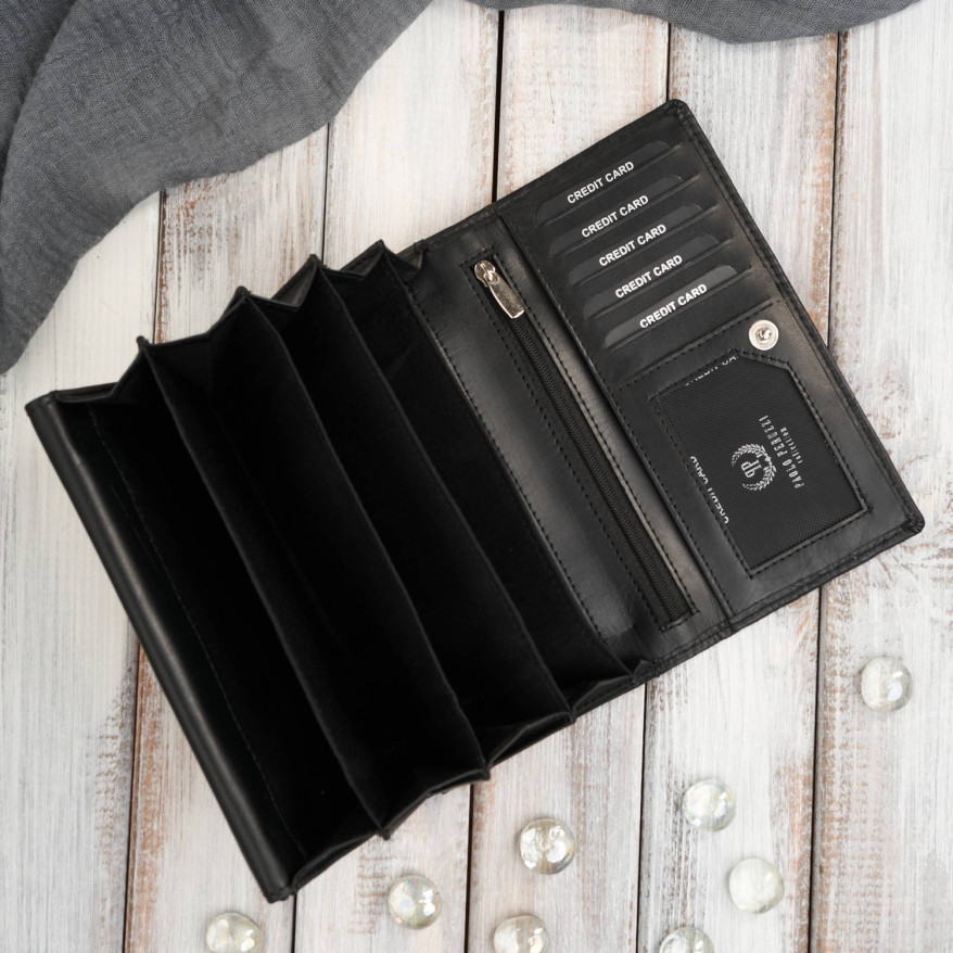 Czarny portfel damski skórzany w kwiaty z metalowym logo duży Paolo Peruzzi AL-14-BL