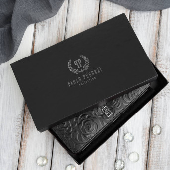 Czarny portfel damski ze skóry naturalnej w kwiaty Paolo Peruzzi AL-13-BL