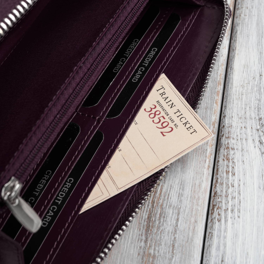 Portfel damski skórzany burgundowy w orientacji poziomej RFID Paolo Peruzzi AL-13-BGD