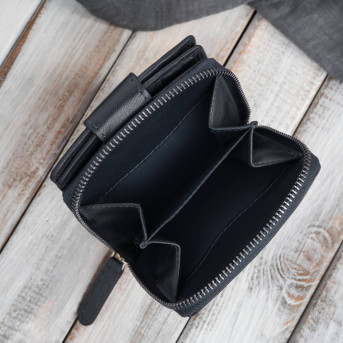 Portfel damski skórzany granatowy na patkę RFID Paolo Peruzii AL-24-NV