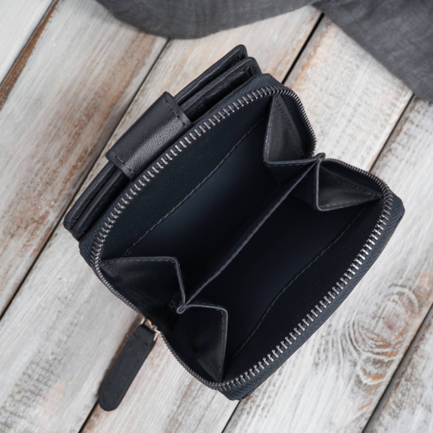 Portfel damski skórzany granatowy na patkę RFID Paolo Peruzii AL-24-NV