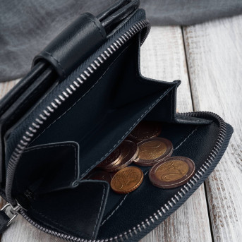 Portfel damski skórzany granatowy na patkę RFID Paolo Peruzii AL-24-NV