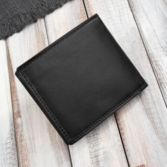 Klasyczny męski portfel skórzany w kolorze czarnym z ochroną RFID Paolo Peruzzi AL-17-BL