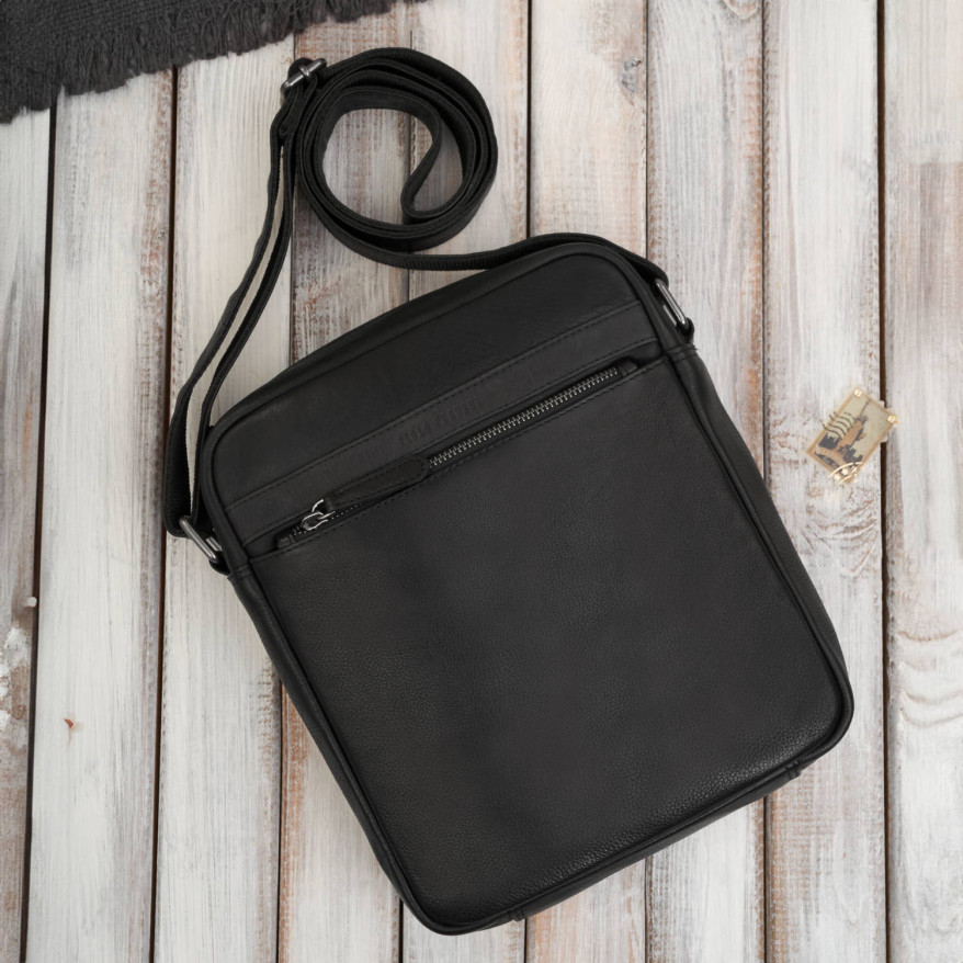 Listonoszka męska skórzana na ramię torba męska w kolorze czarnym Paolo Peruzzi AL-20-BL