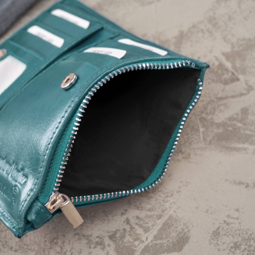 Portfel damski skórzany duży butelkowa zieleń z ochroną RFID T-140-GB