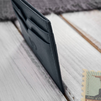 Etui na karty i wizytówki skórzane minimalistyczne praktyczne etui granatowe Paolo Peruzzi T-150-NV