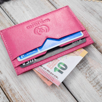 Etui na karty i wizytówki skórzane minimalistyczne praktyczne etui różowe Paolo Peruzzi T-150-PI