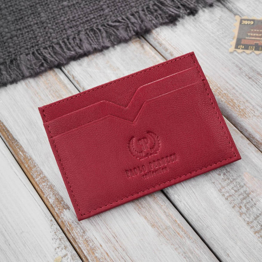 Etui na karty i wizytówki skórzane minimalistyczne praktyczne etui czerwone Paolo Peruzzi T-150-RD