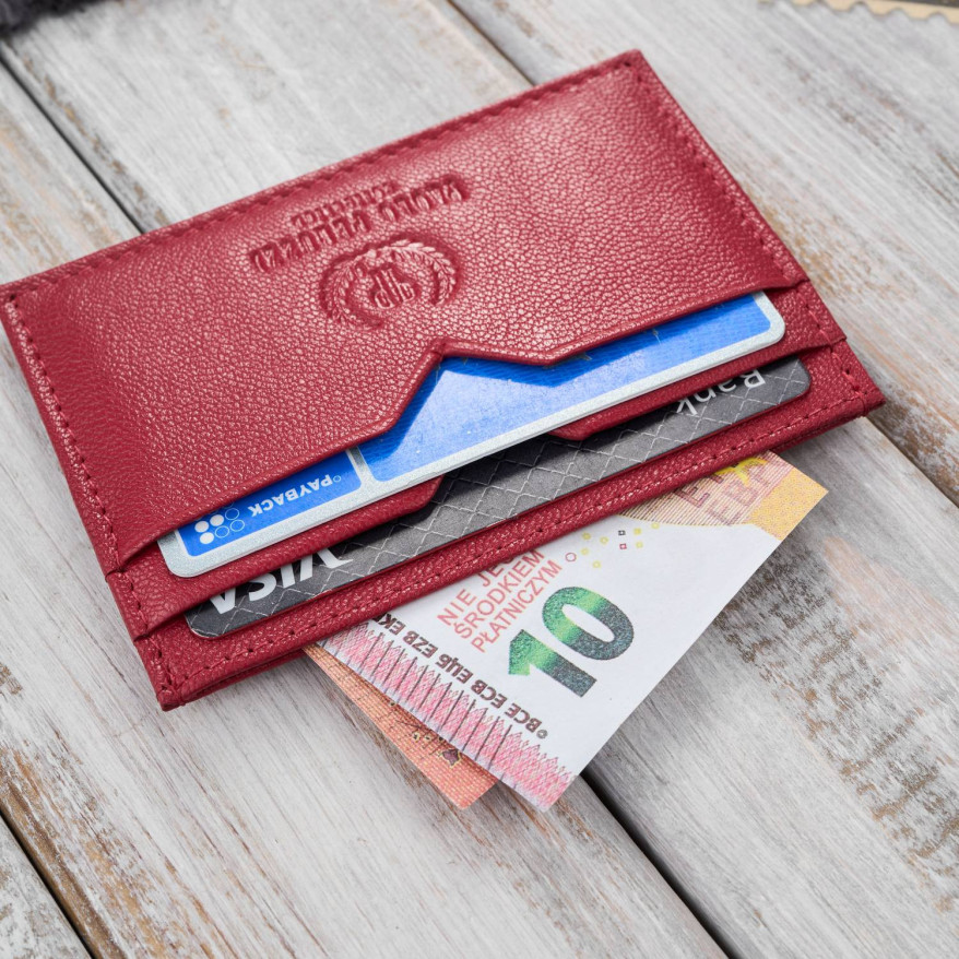 Etui na karty i wizytówki skórzane minimalistyczne praktyczne etui czerwone Paolo Peruzzi T-150-RD
