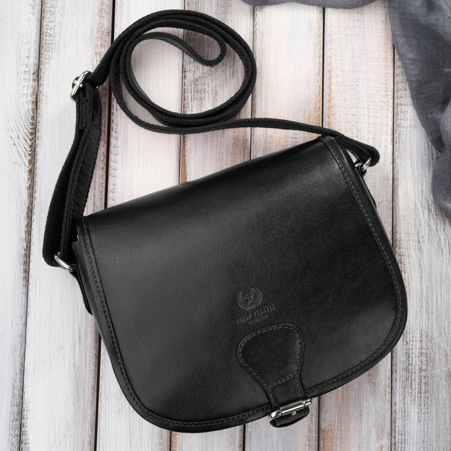 Torebka damska skórzana listonoszka ze skóry licowej czarna T-39-KBL