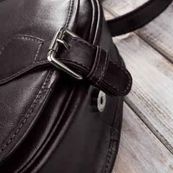 Torebka damska skórzana listonoszka ze skóry licowej brązowa T-39-KBR