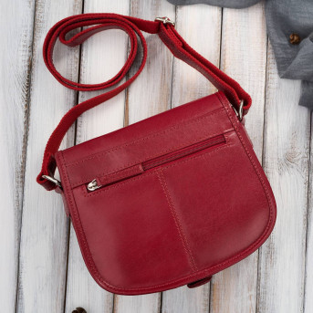 Torebka damska skórzana listonoszka ze skóry licowej czerwona T-39-KRD