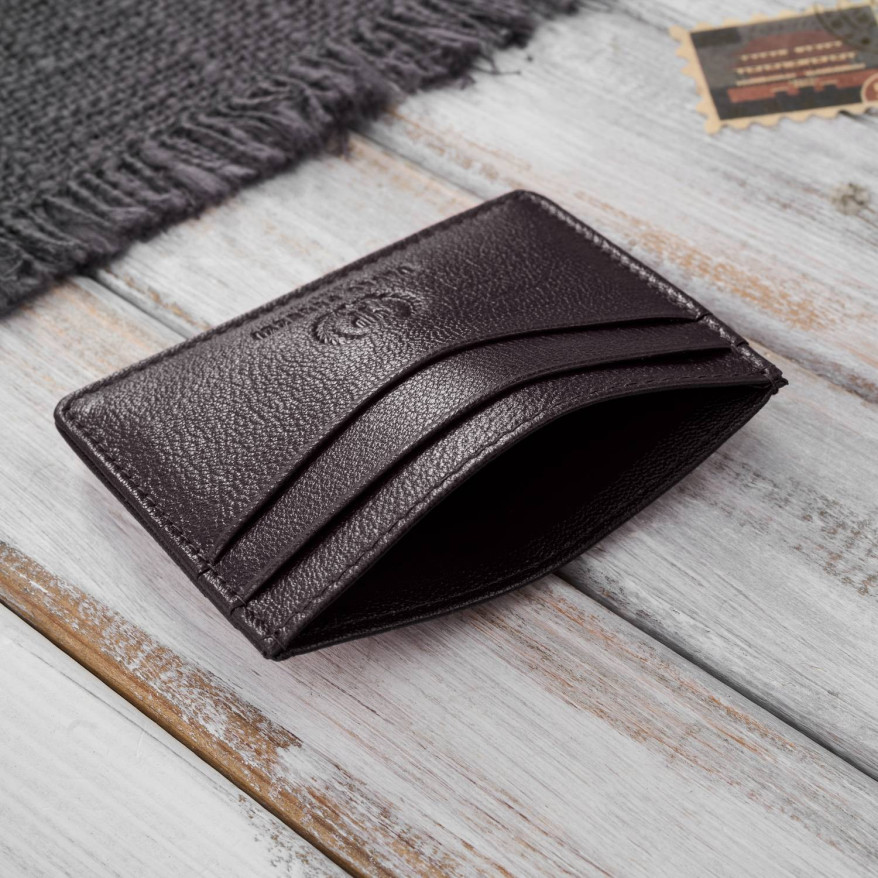 Etui na karty i wizytówki skórzane minimalistyczne praktyczne etui brązowe T-151-BR