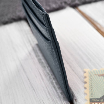 Etui na karty i wizytówki skórzane minimalistyczne praktyczne etui granatowe T-151-NV