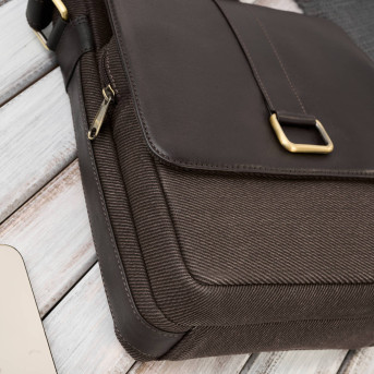 Listonoszka męska na ramię ze skóry i bawełnianego canvasu Paolo Peruzzi AY-01-BR