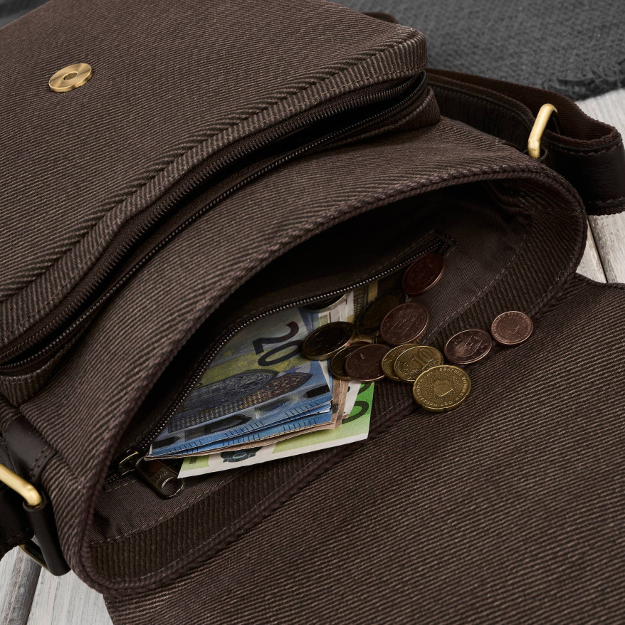 Listonoszka męska na ramię ze skóry i bawełnianego canvasu Paolo Peruzzi AY-01-BR