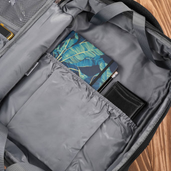 Plecak podróżny do samolotu wielofunkcyjny Paolo Peruzzi AS-01-BL