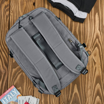 Plecak podróżny do samolotu wielofunkcyjny Paolo Peruzzi AS-01-GR