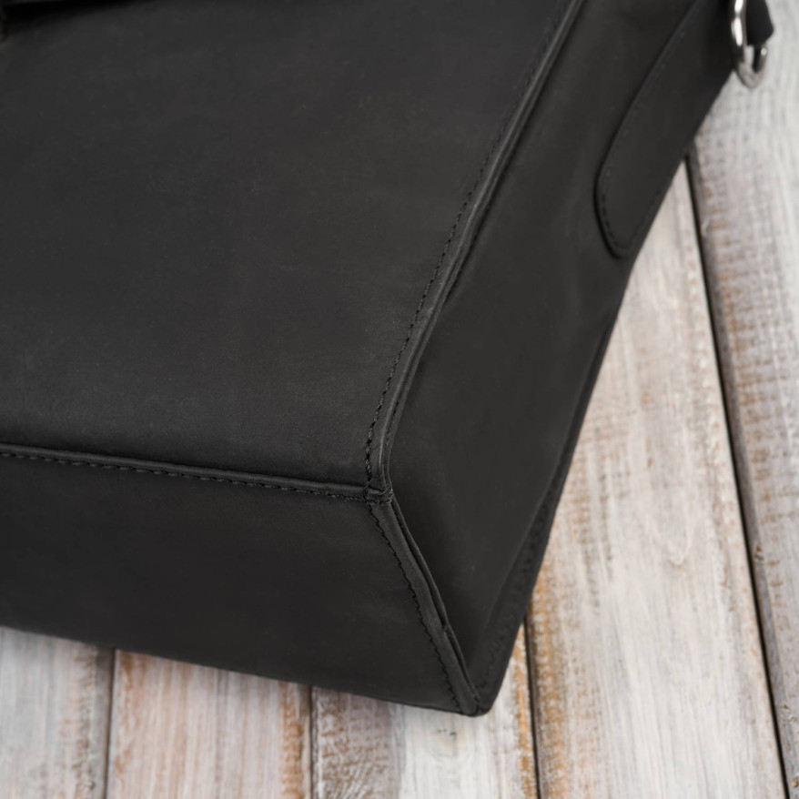 Męska skórzana aktówka czarna na dokumenty teczka na ramie z kluczykiem vintage T-146-HBL