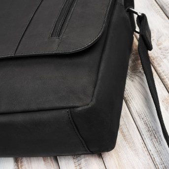 Męska czarna skórzana torba na ramie na laptopa vintage T-148-HBL