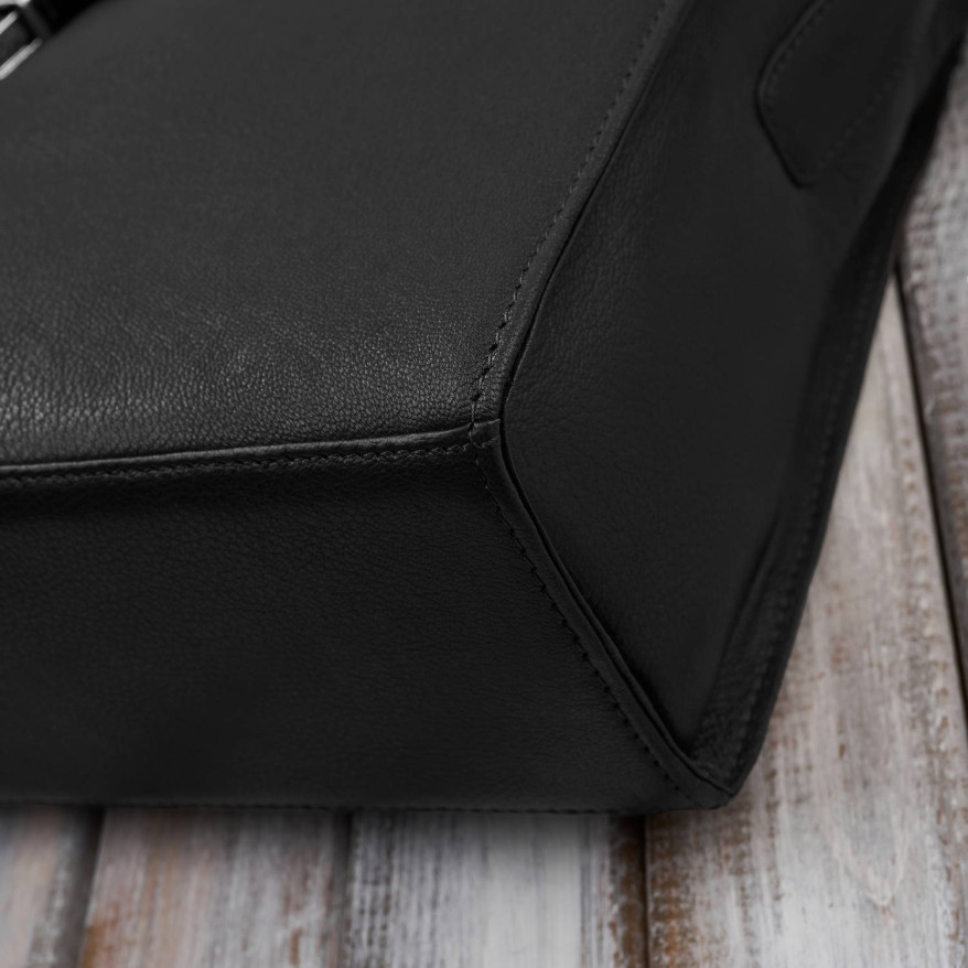 Męska aktówka ze skóry naturalnej czarna na dokumenty teczka na ramie z kluczykiem T-146-BL