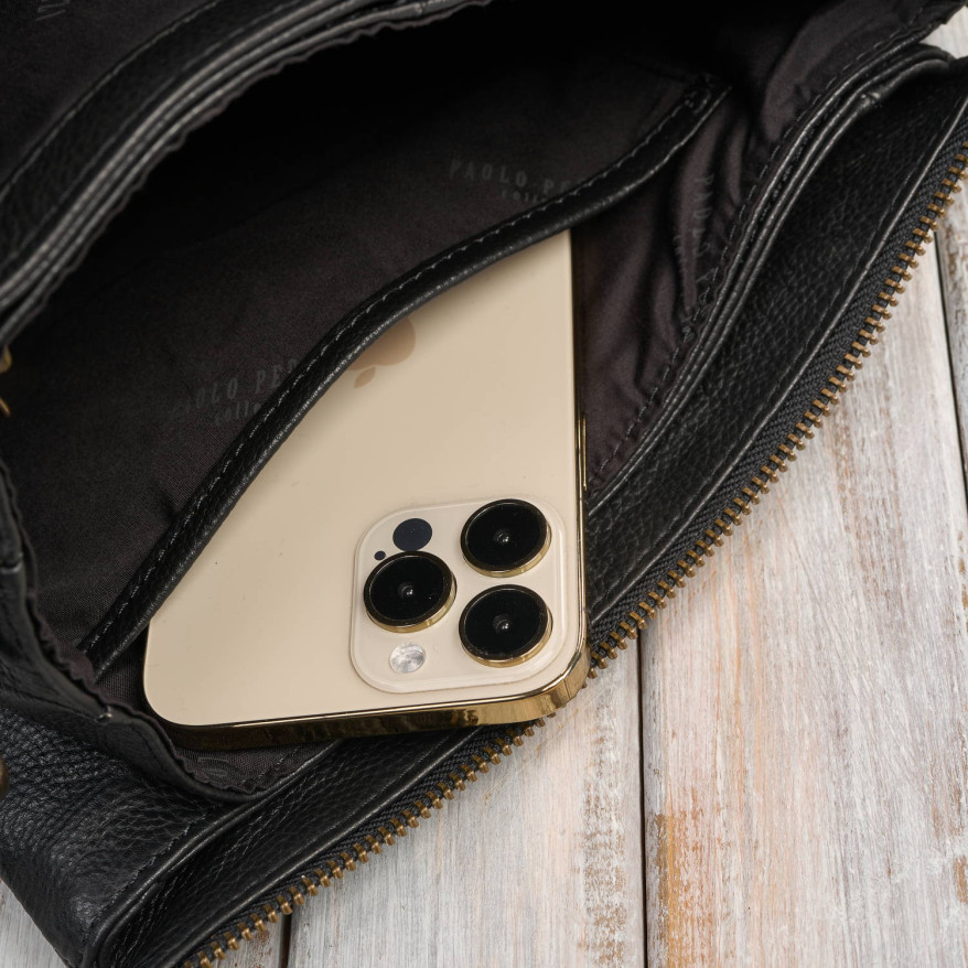 Torebka damska skórzana na ramię czarna kompaktowa listonoszka IM-04-BL