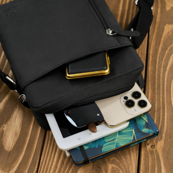 Saszetka męska skórzana na ramię czarna listonoszka vintage