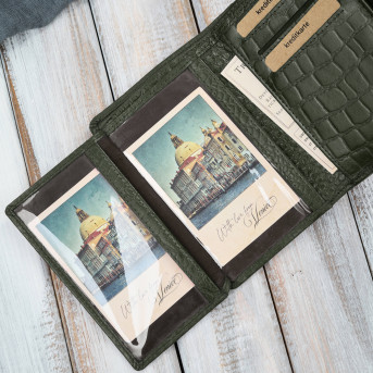 Portfel damski skórzany mały ciemnozielony croco w orientacji poziomej z RFID Paolo Peruzzi