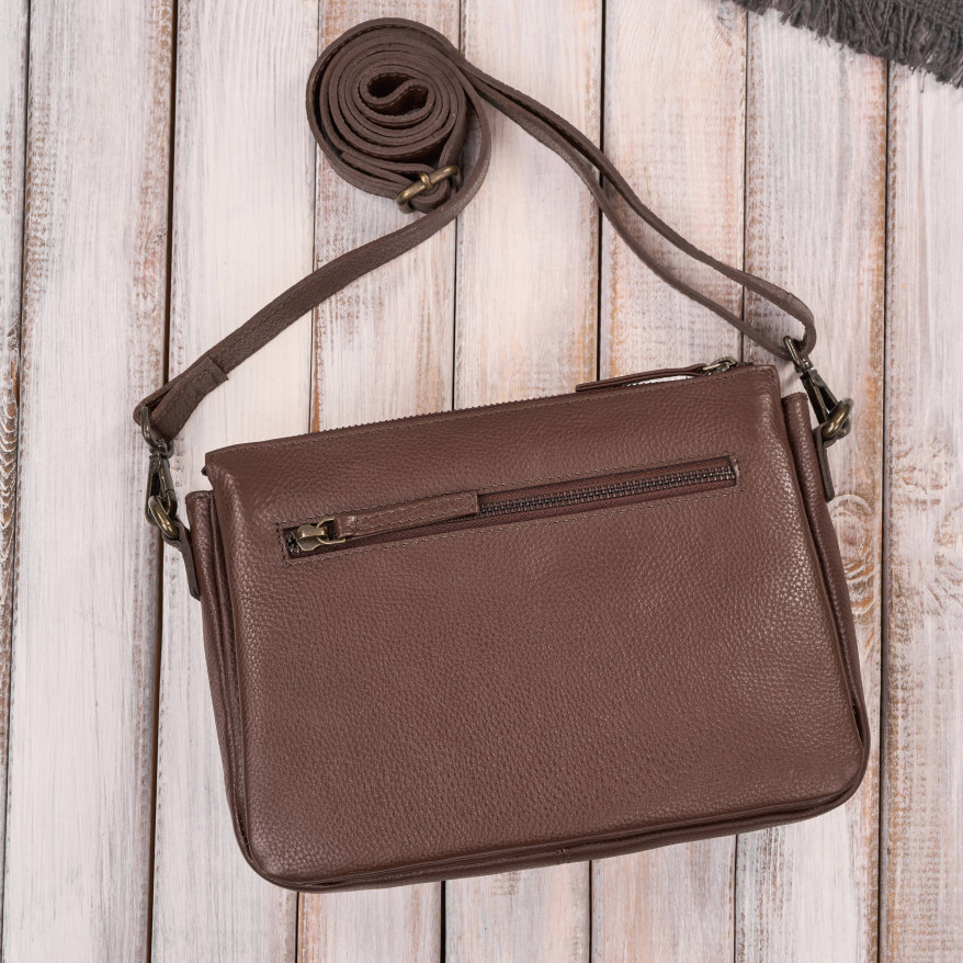 Torebka damska skórzana na ramię brązowa kompaktowa listonoszka IM-04-BR