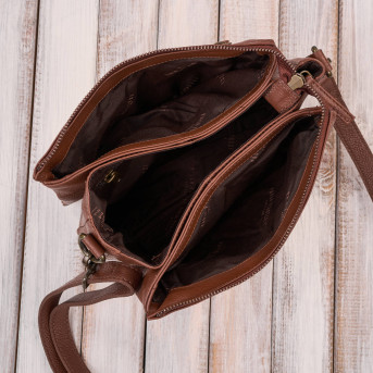 Torebka damska skórzana na ramię koniakowa kompaktowa listonoszka IM-04-CG