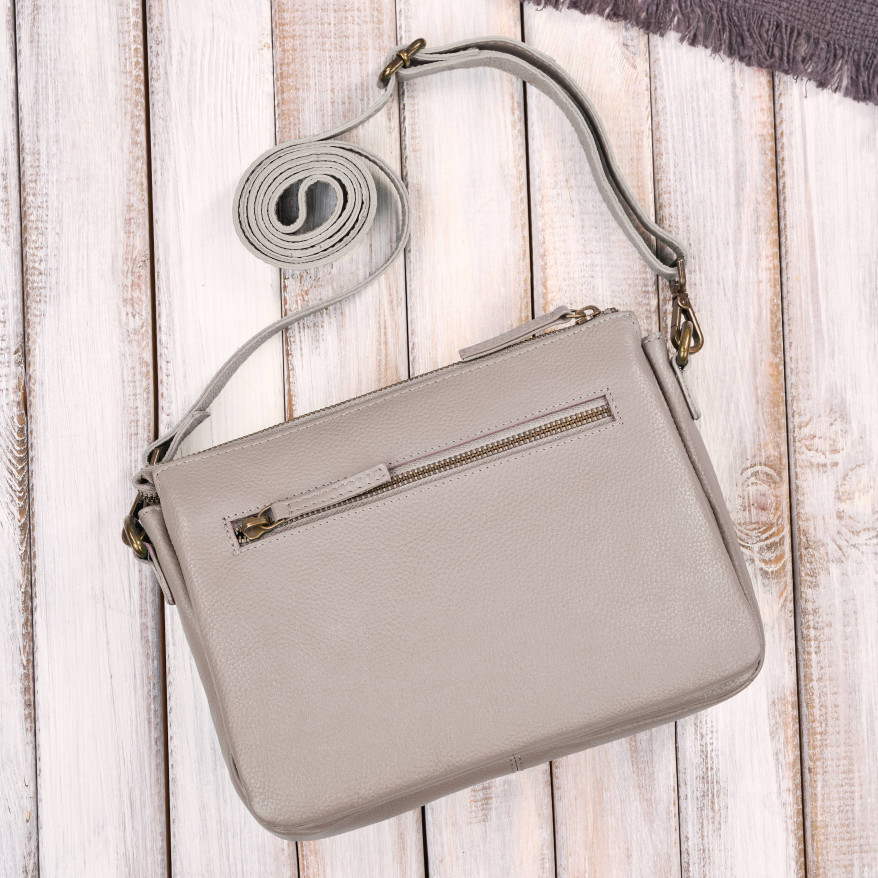 Torebka damska skórzana na ramię kremowa kompaktowa listonoszka IM-04-CR